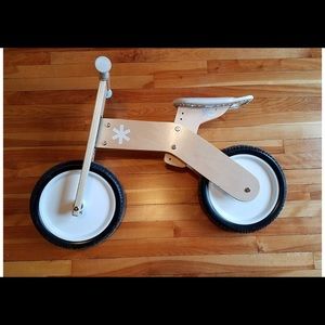 treehaus balance bike
